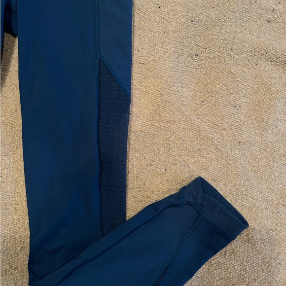 Lululemon Teal Blue Leggings - Picture 2 of 4